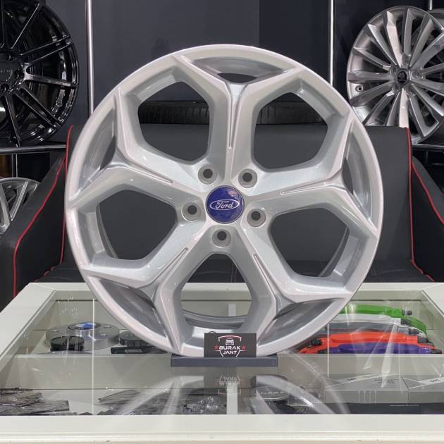 18 İNÇ 5X108 FORD FOCUS MONDEO JANT MODELİ (4ADET)