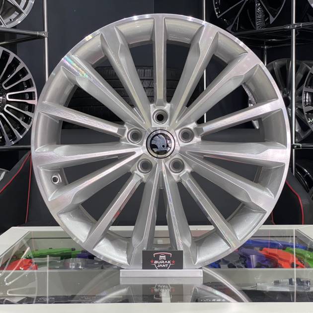 19 İNÇ 5X112 SKODA SUPERB SİLVER DİAMOND PHOENİX JANT MODELİ (4ADET)