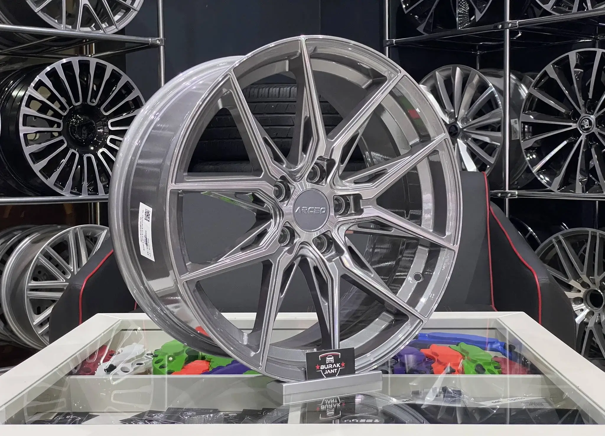ARCEO MARSEİLLE 19 İNÇ 5X112 TİTAN DİAMOND ÖN/ARKA JANT MODELİ