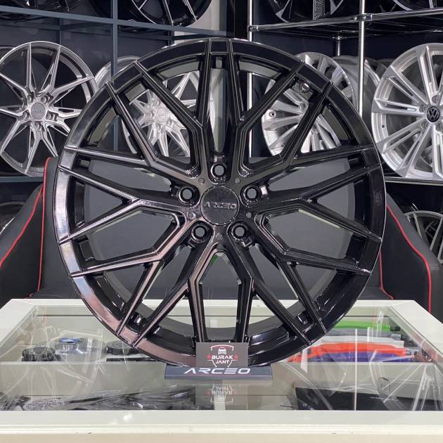 ARCEO VALENCİA 20 İNÇ 5X112 ÖN ARKA GLOSSY BLACK JANT MODELİ (4ADET)