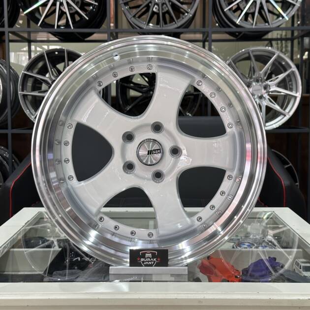 18 İNÇ 5X114.3 SSR LİP POLİSH WHİTE BEYAZ ÖN ARKA JANT MODELİ (4ADET)