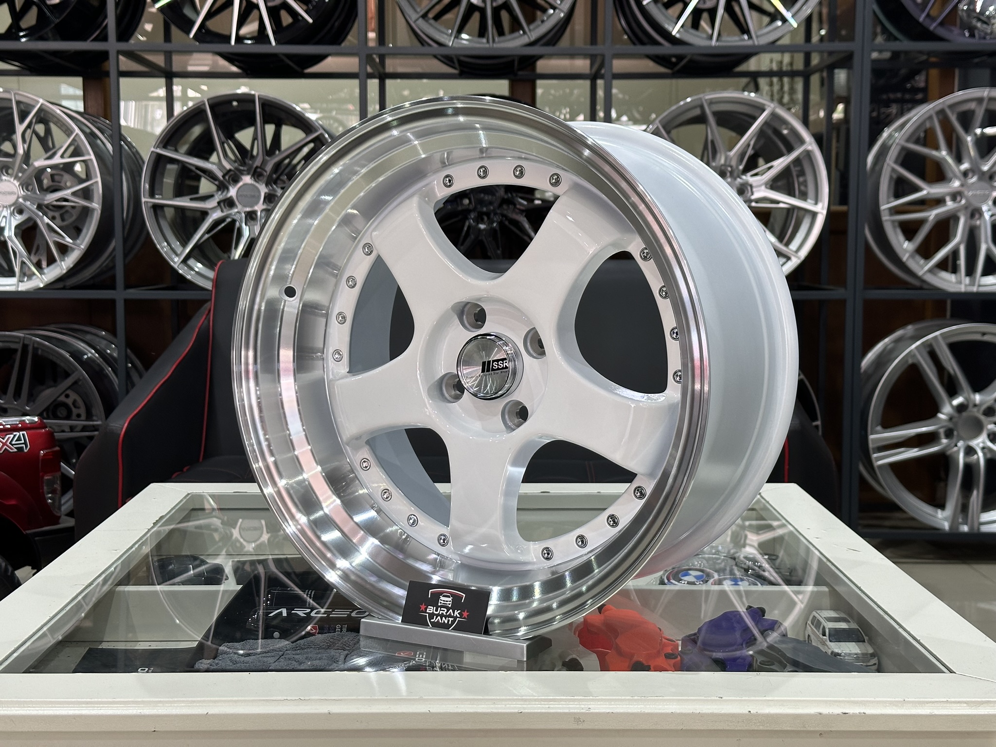 17 İNÇ 4X100 SSR LİP POLİSH WHİTE BEYAZ ÖN ARKA JANT MODELİ (4ADET) - Görsel 3