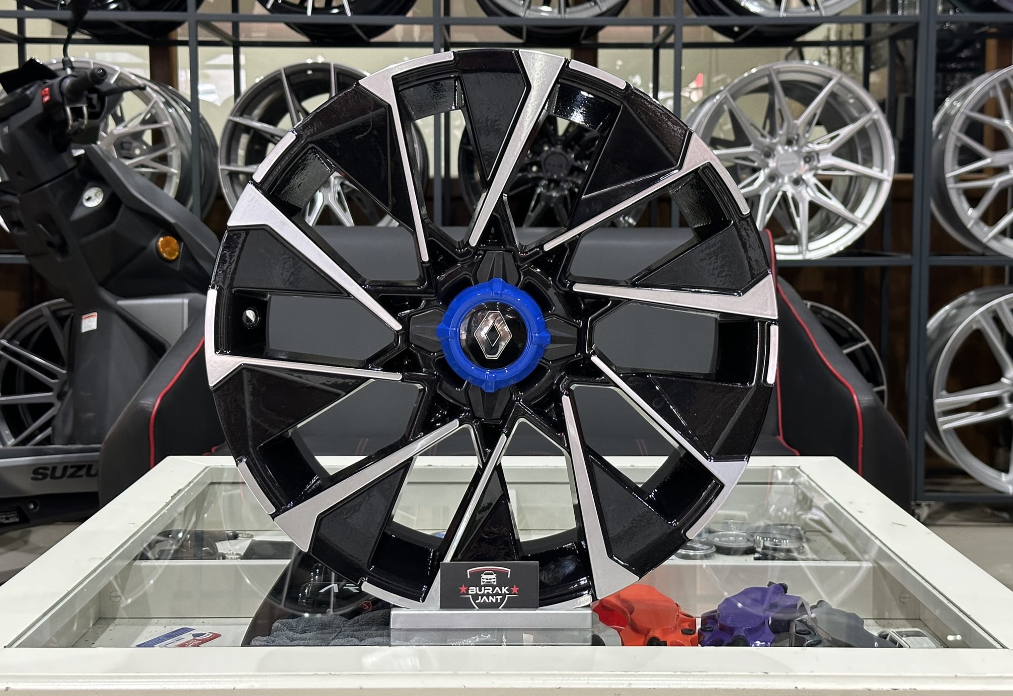 17 İNÇ 4X100 RENAULT CLİO ALPİNE JANT MODELİ (4ADET)