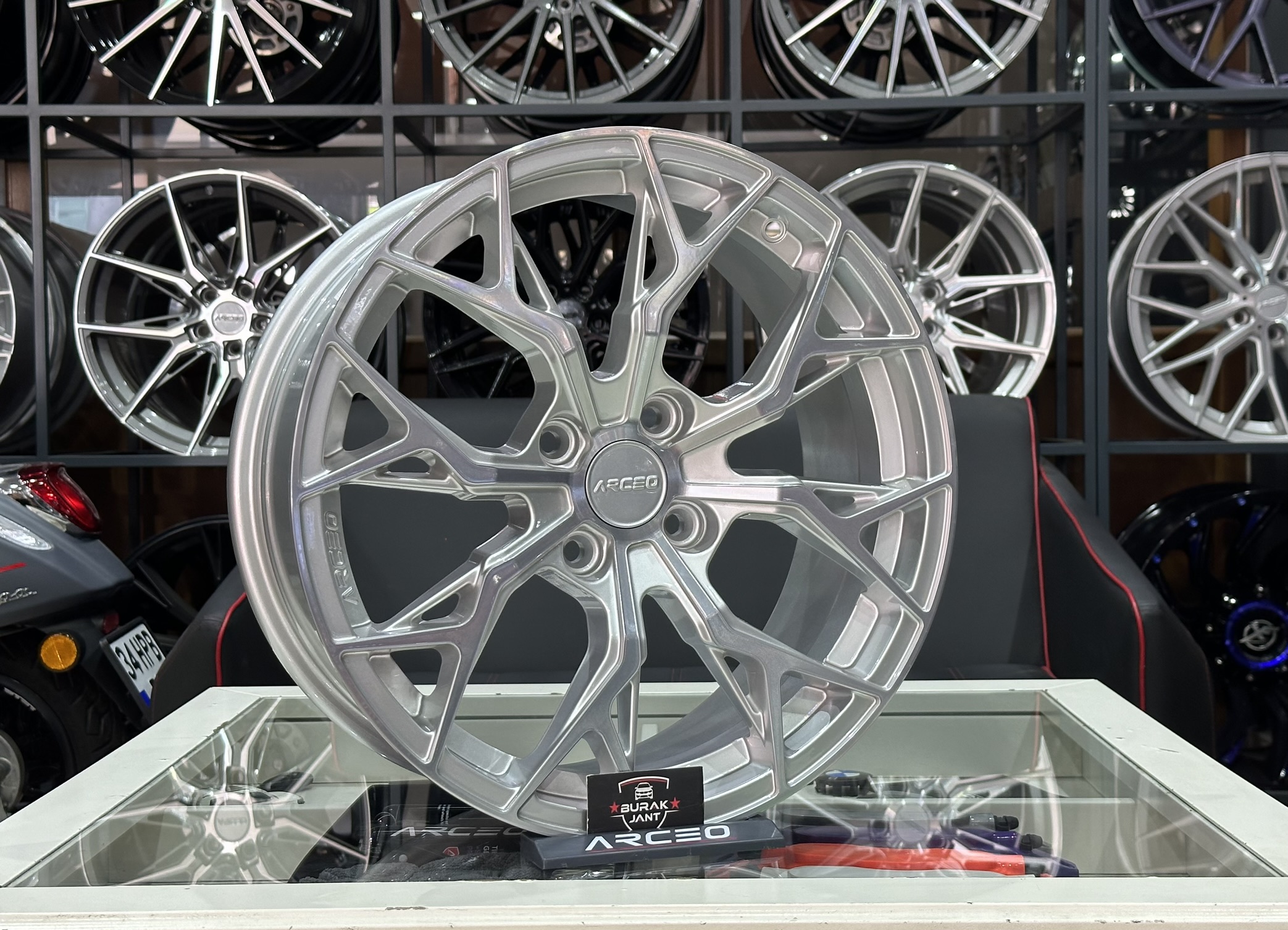 ARCEO ROMA 17 İNÇ 4X100 SİLVER DİAMOND M01 JANT MODELİ (4ADET) - Görsel 2