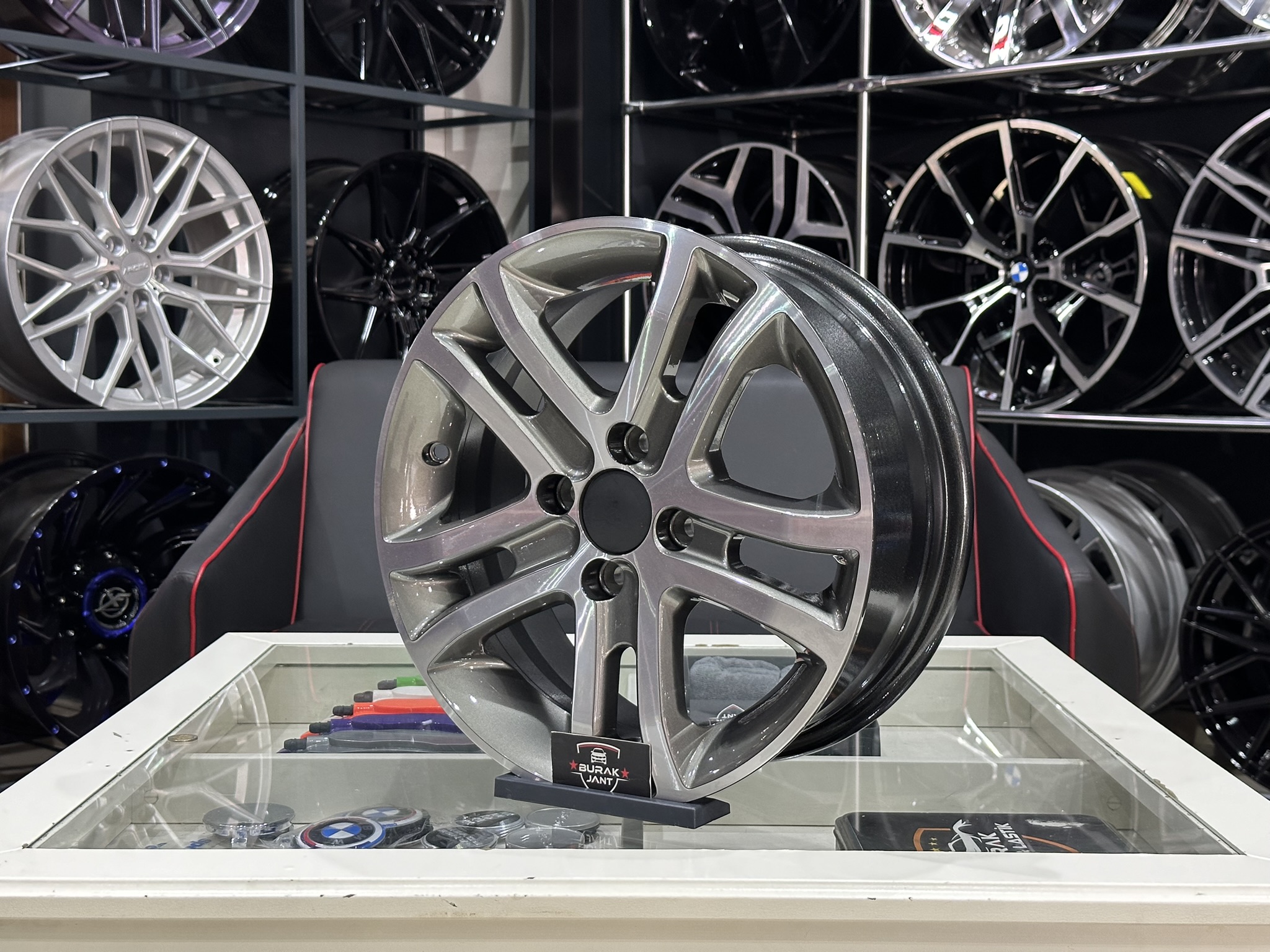 15 İNÇ 4X100 HONDA RENAULT FİAT UYUMLU SAVANNAH GUN METAL DİAMOND JANT MODELİ (4ADET) - Görsel 3