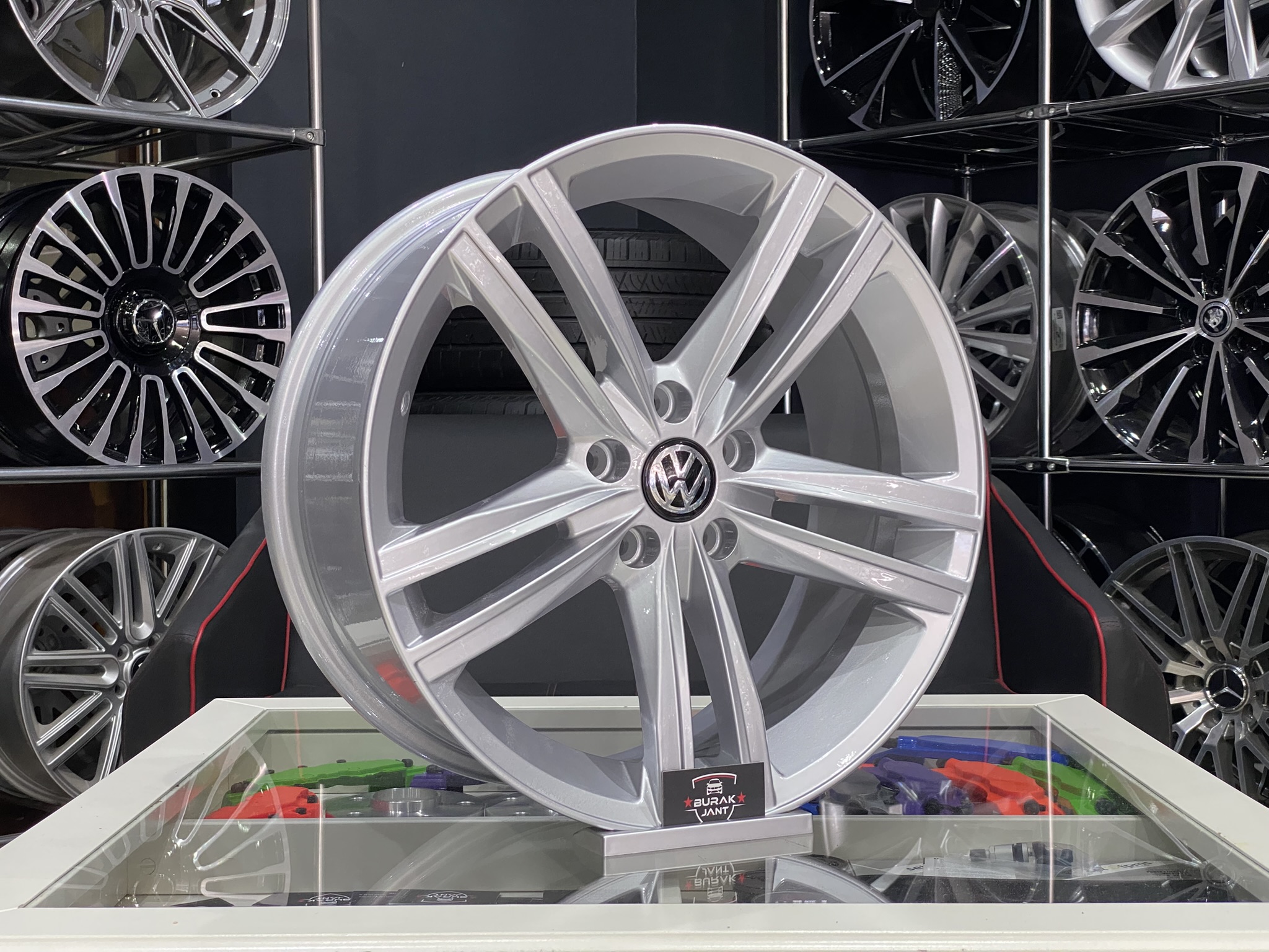 18 İNÇ 5X112 VOLKSWAGEN GOLF JETTA T-ROC TİGUAN SEBRİNG JANT MODELİ (4ADET) - Görsel 2