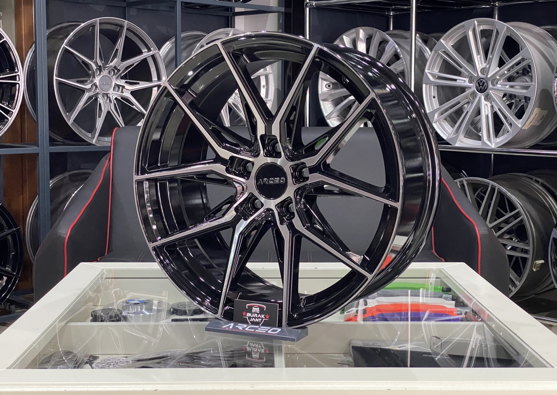 ARCEO MARSEİLLE 17 İNÇ 5X108 BLACK DİAMOND JANT MODELİ (4ADET) - Görsel 3