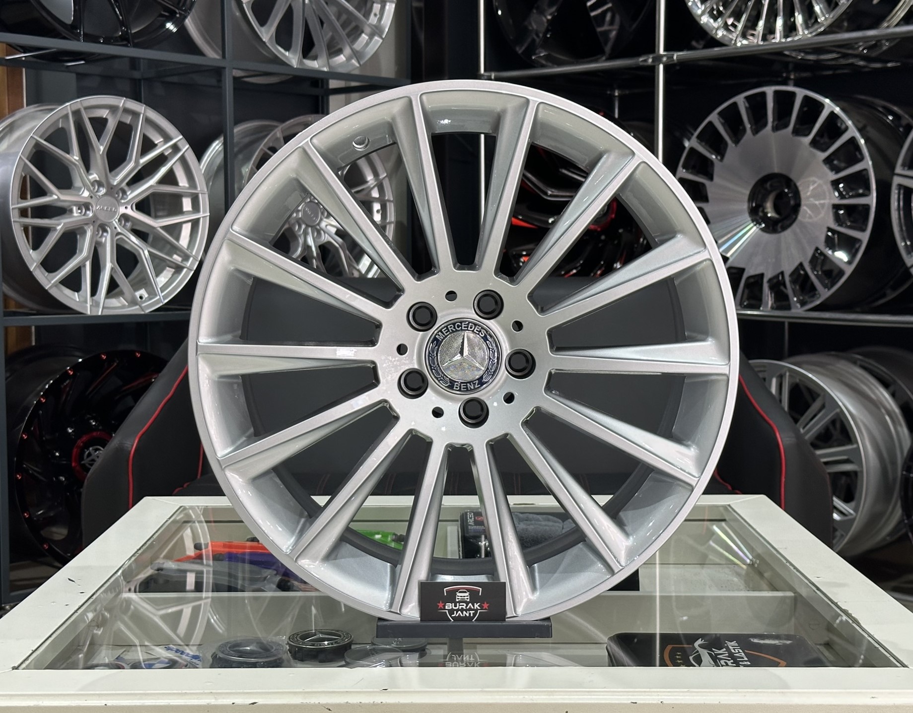 19 İNÇ 5X112 MERCEDES ÖN/ARKA SİLVER JANT MODELİ (4ADET)