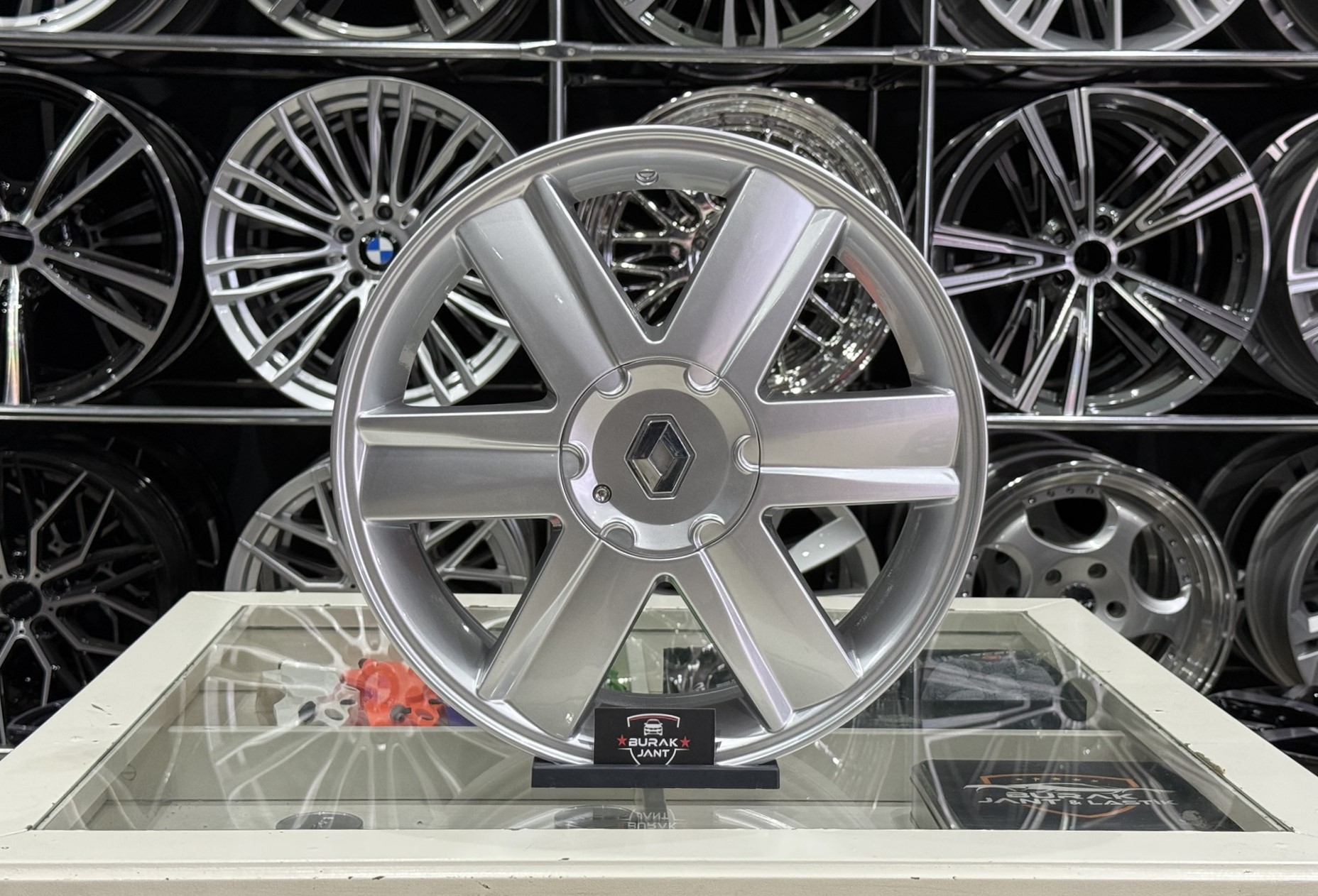 16 İNÇ 4X100 RENAULT MEGANE 2 JANT MODELİ (4ADET)