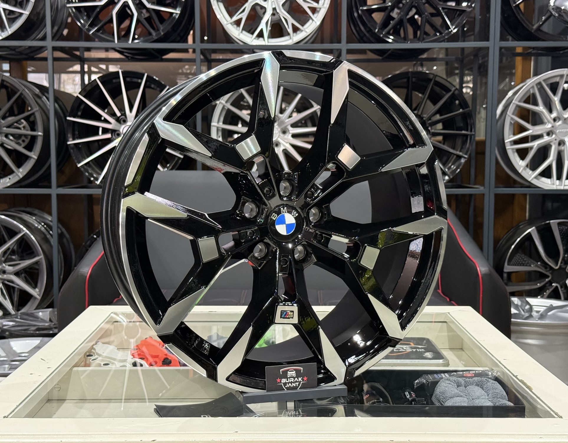 19 İNÇ 5X120 BMW F10 F30 STYLE-995 M SPORT SHADOW ÖN/ARKA BLACK DİAMOND JANT MODELİ (4ADET) - Görsel 2