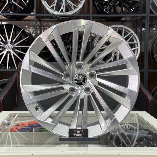 18 İNÇ 5X112 SKODA SUPERB OCTAVİA JANT MODELİ (4ADET)