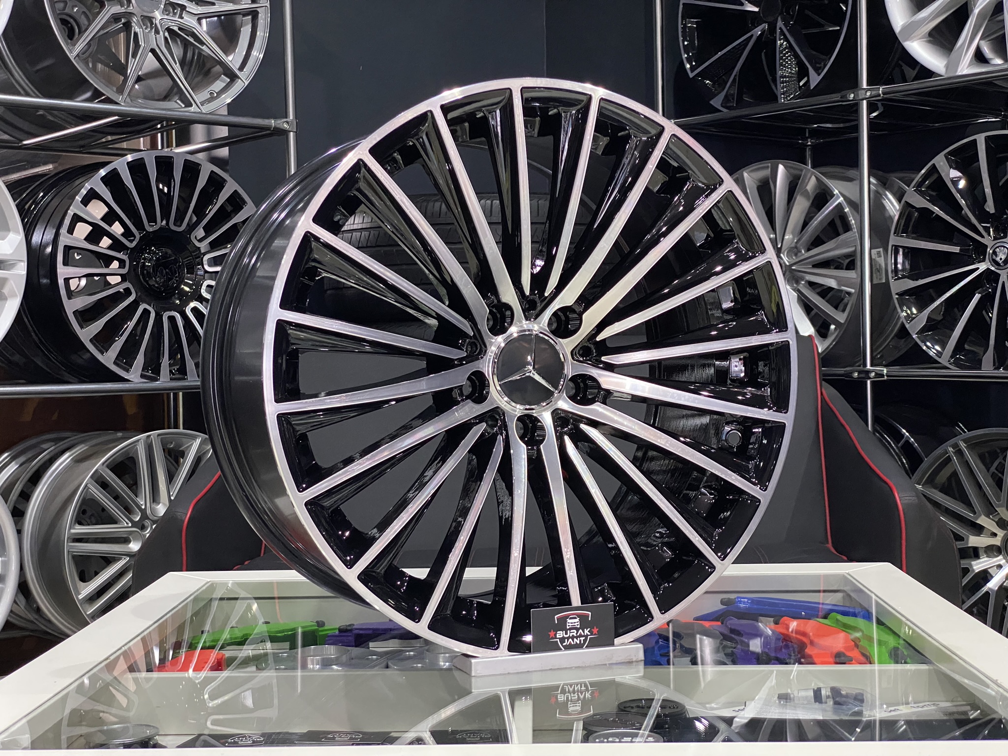 20 İNÇ 5X112 MERCEDES E180 E200 ÖN ARKA JANT MODELİ (4ADET) - Görsel 2