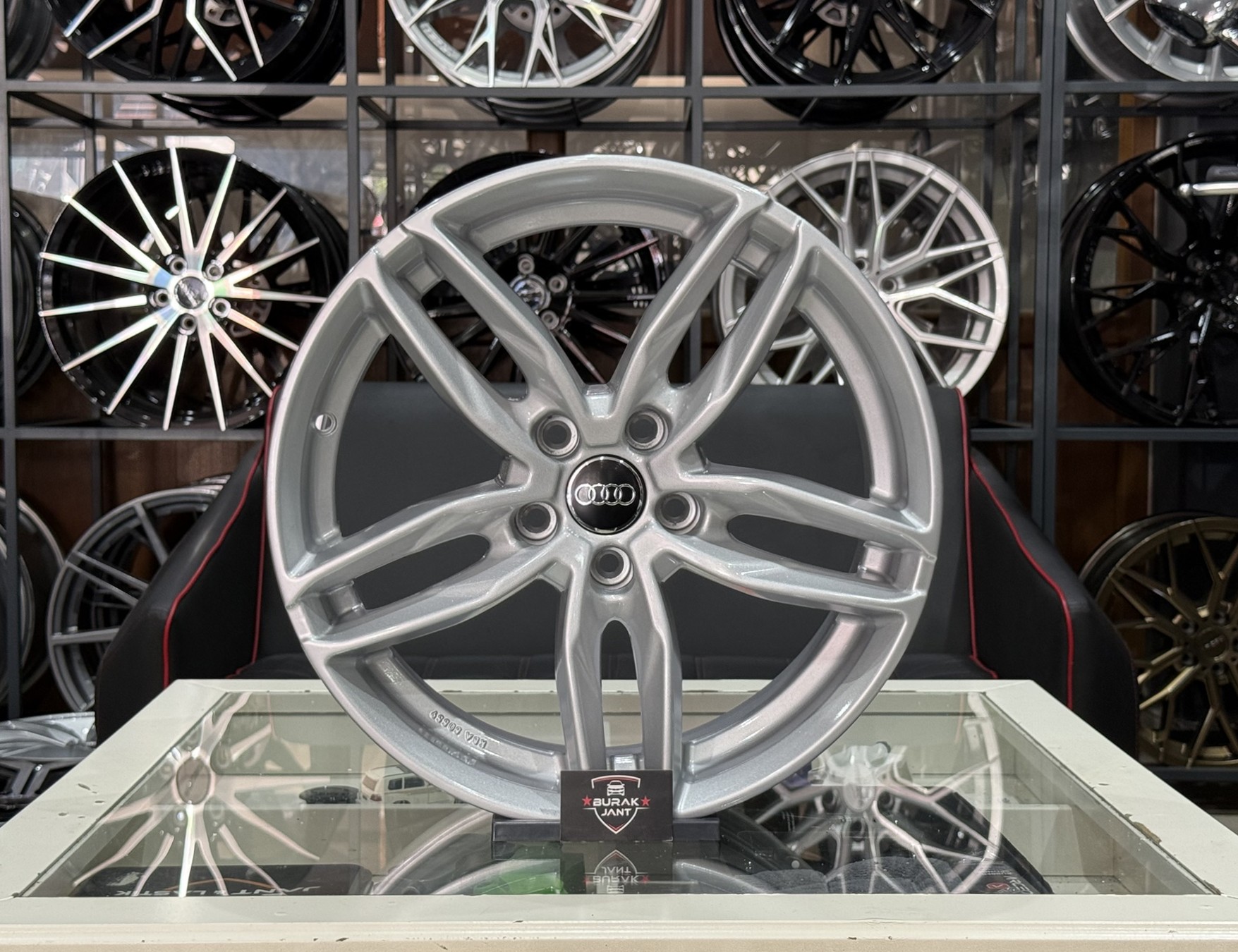 18 İNÇ 5X112 AUDİ RS6 A3 A4 A5 A6 SİLVER JANT MODELİ (4ADET)