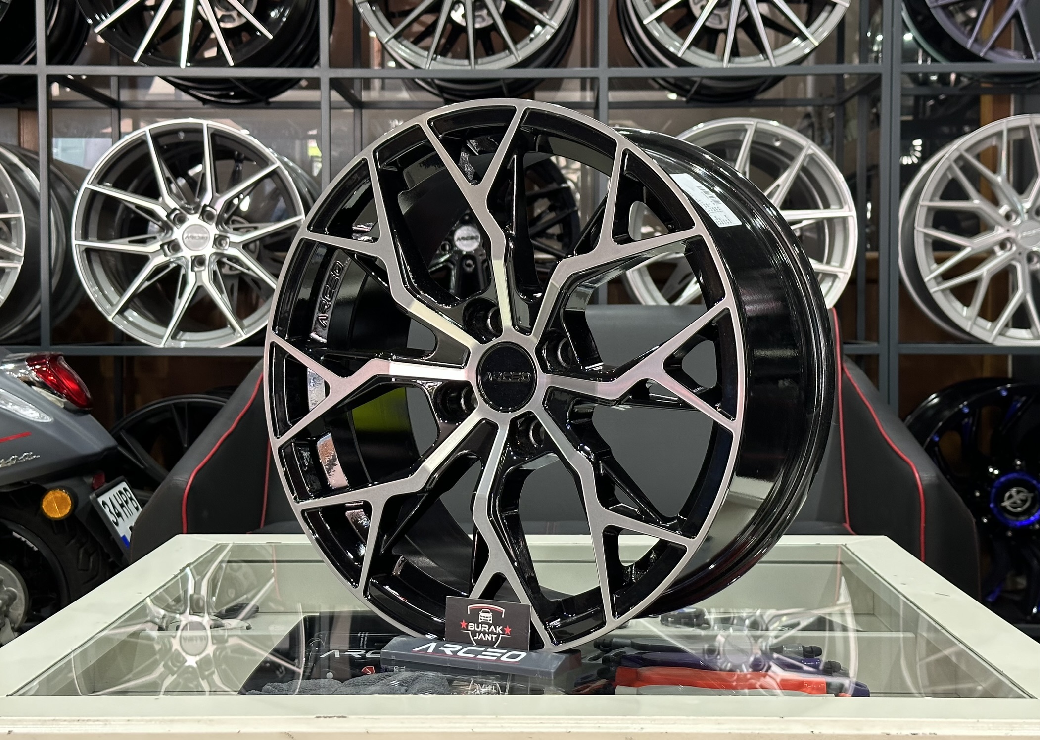 17 İNÇ 4X108 ET:35 ARCEO ROMA BLACK DİAMOND FORD FİESTA COURİER UYUMLU JANT MODELİ (4ADET) - Görsel 3