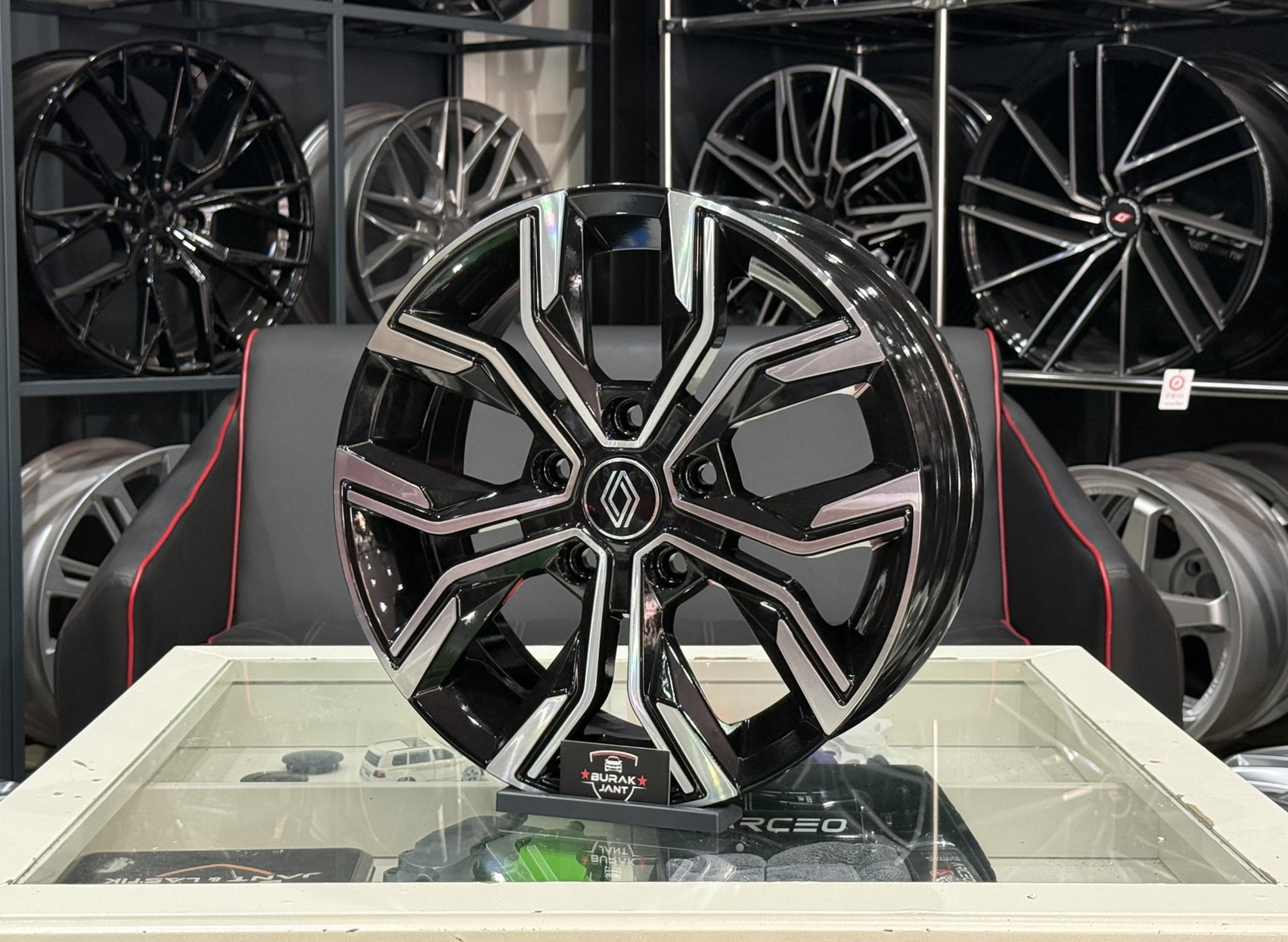 16 İNÇ 5X114.3 RENAULT MEGANE FLUENCE JANT MODELİ (4ADET) - Görsel 3