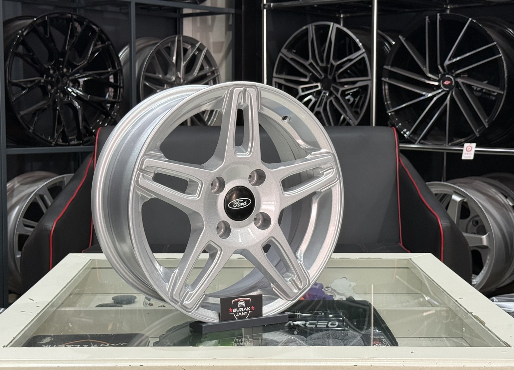 15 İNÇ 4X108 FORD FİESTA COURİER JANT MODELİ (4ADET) - Görsel 2
