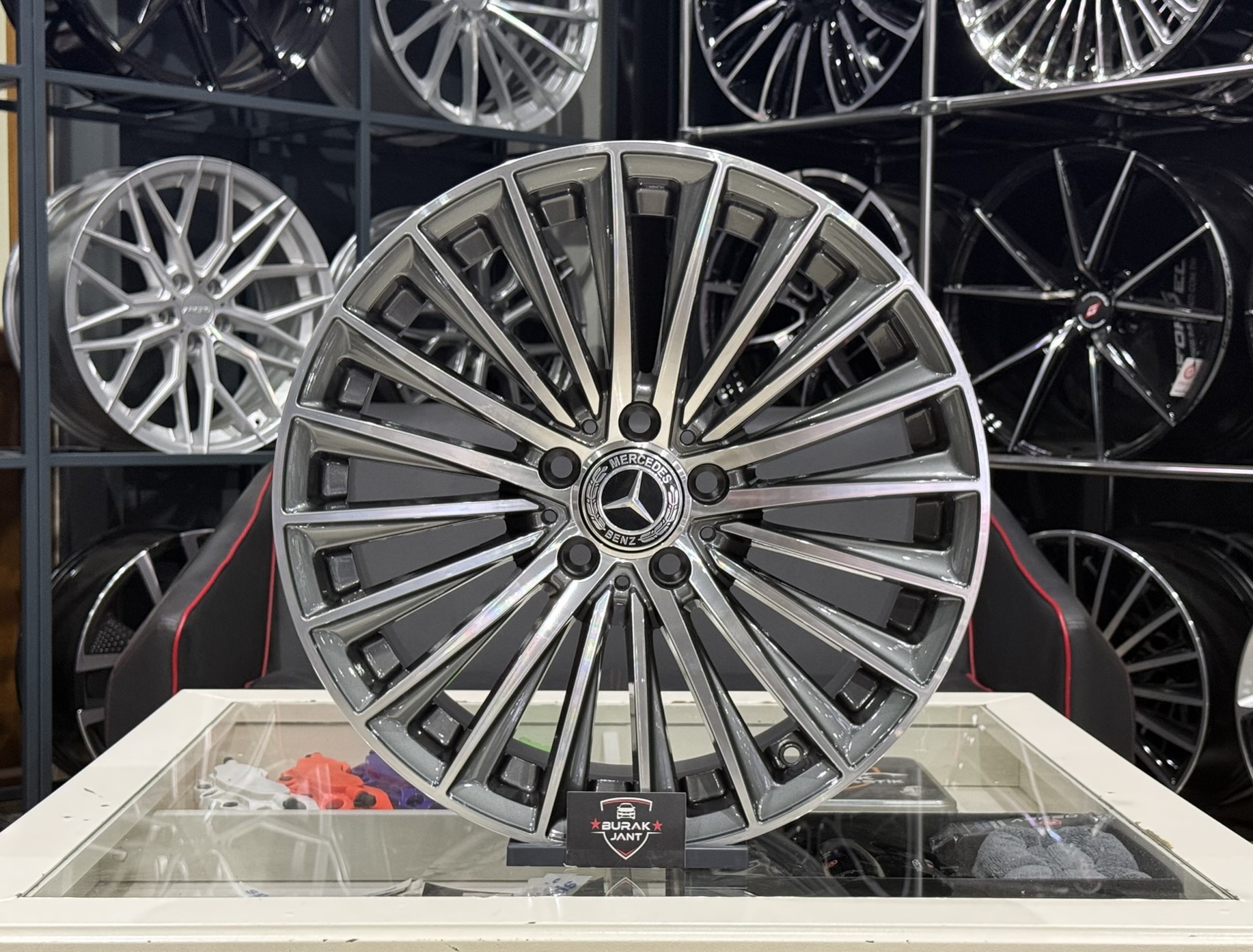 19 İNÇ 5X112 MERCEDES ÖN/ARKA C VE E SERİSİ UYUMLU TİTAN DİAMOND JANT MODELİ (4ADET)