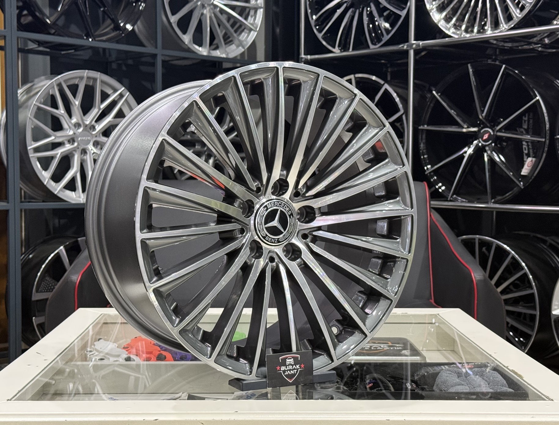 19 İNÇ 5X112 MERCEDES ÖN/ARKA C VE E SERİSİ UYUMLU TİTAN DİAMOND JANT MODELİ (4ADET) - Görsel 2