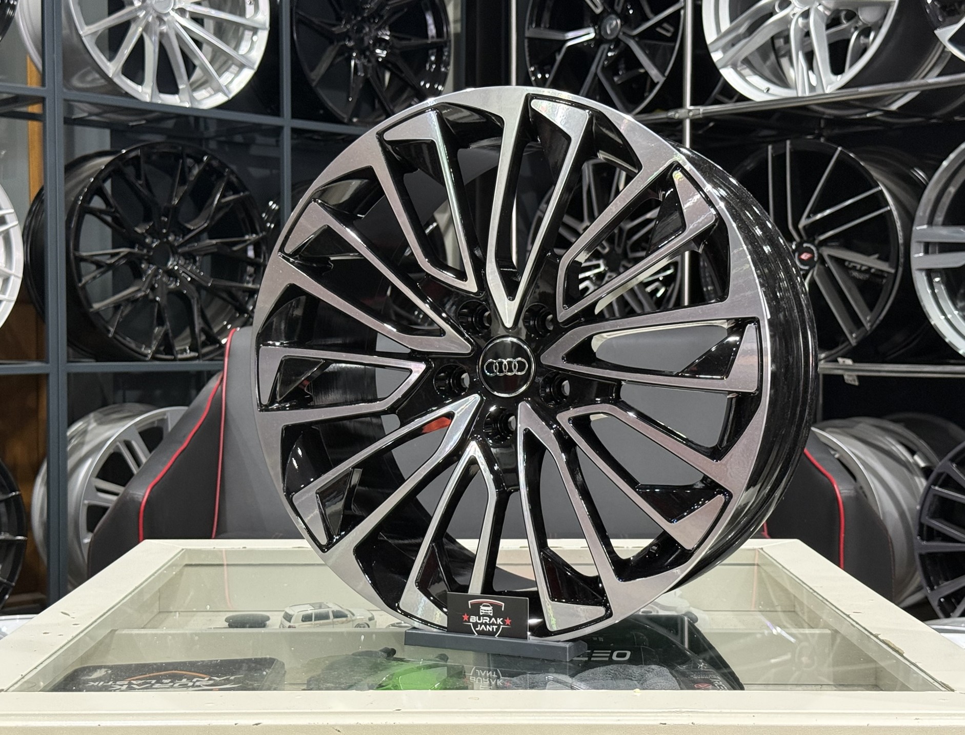 19 İNÇ 5X112 AUDİ A6 BLACK DİAMOND JANT MODELİ (4ADET) - Görsel 3