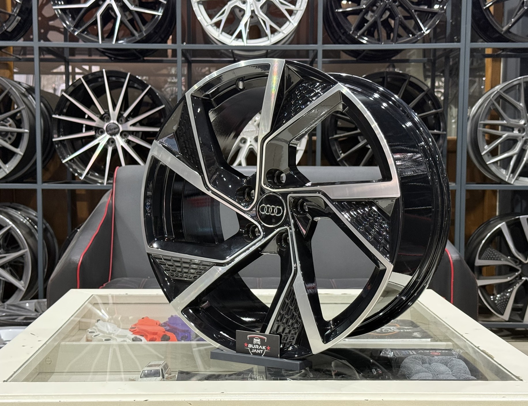 19 İNÇ 5X112 AUDİ A3 BLACK DİAMOND S3 JANT MODELİ (4ADET) - Görsel 3