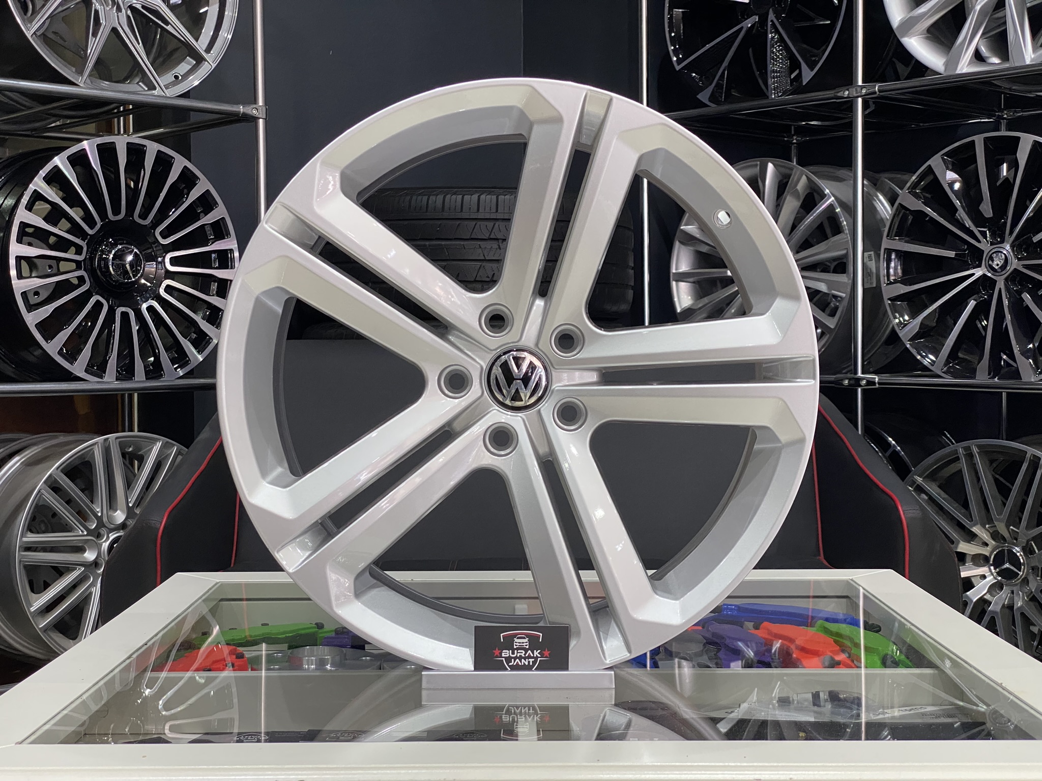 16 İNÇ 5X100 POLO İBİZA SCALA UYUMLU MALLORY JANT MODELİ (4ADET)