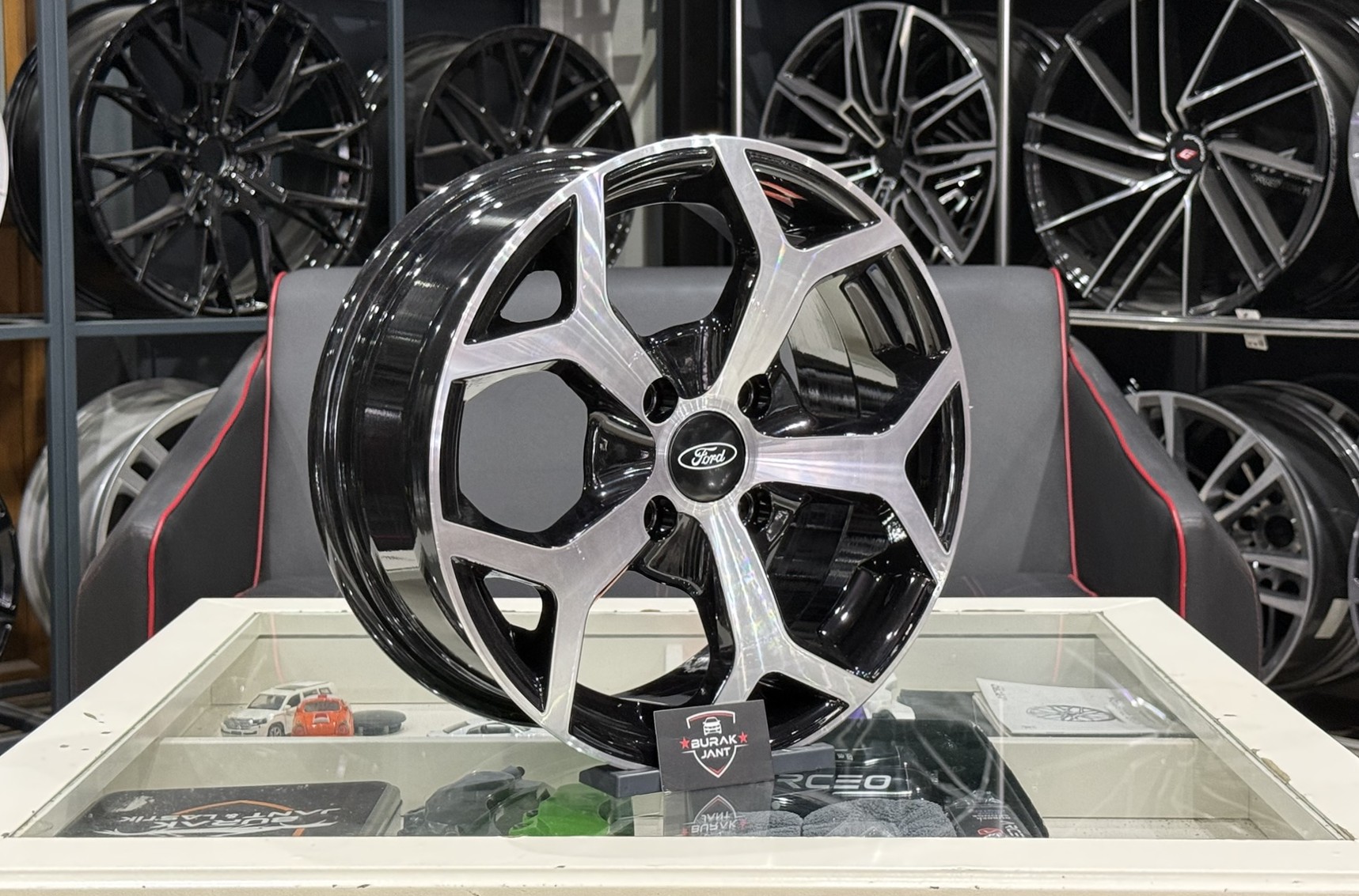 15 İNÇ 4X108 FORD FİESTA COURİER UYUMLU BLACK DİAMOND JANT MODELİ (4ADET) - Görsel 2