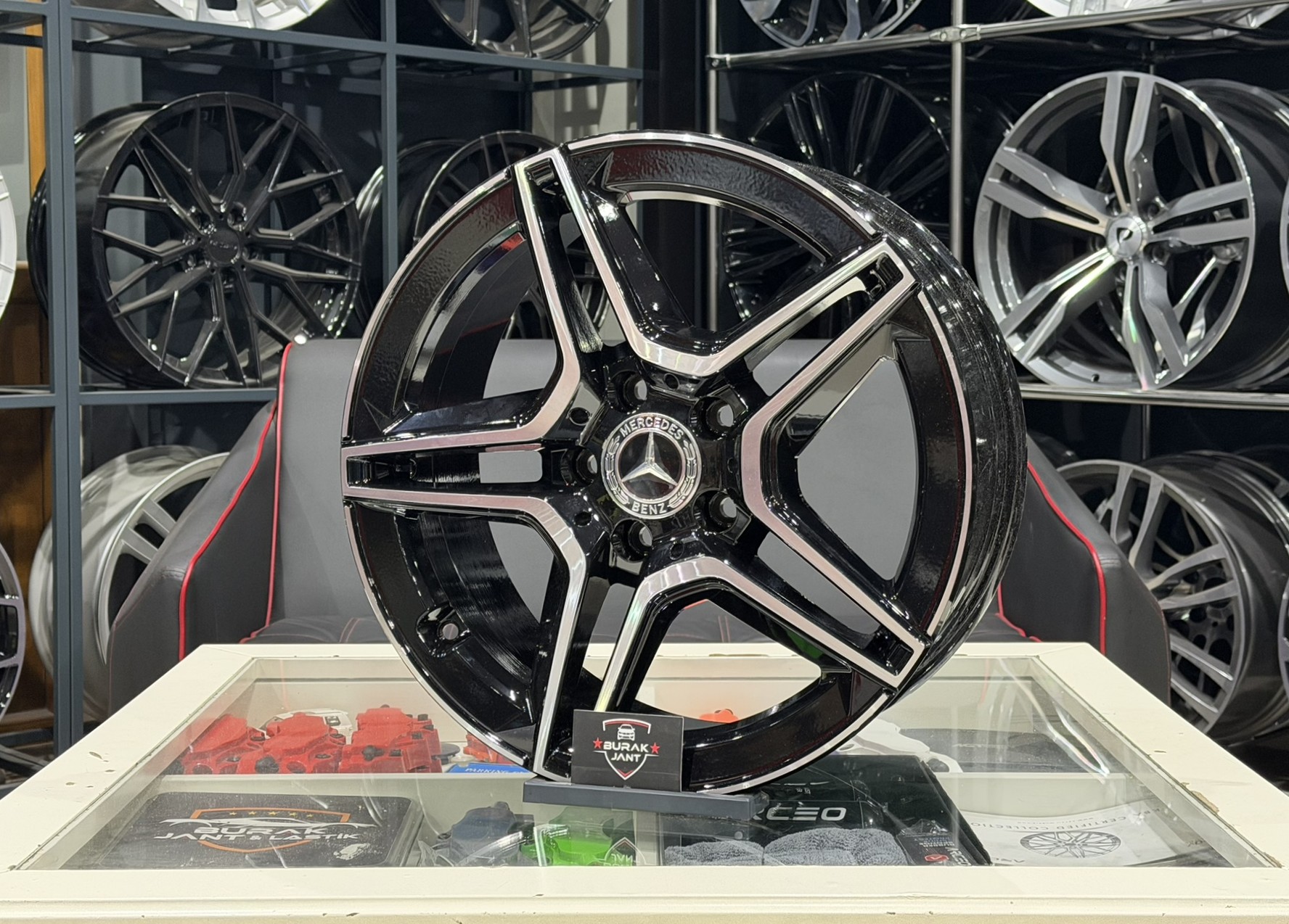 17 İNÇ 5X112 BLACK DİAMOND MERCEDES AMG JANT MODELİ (4ADET