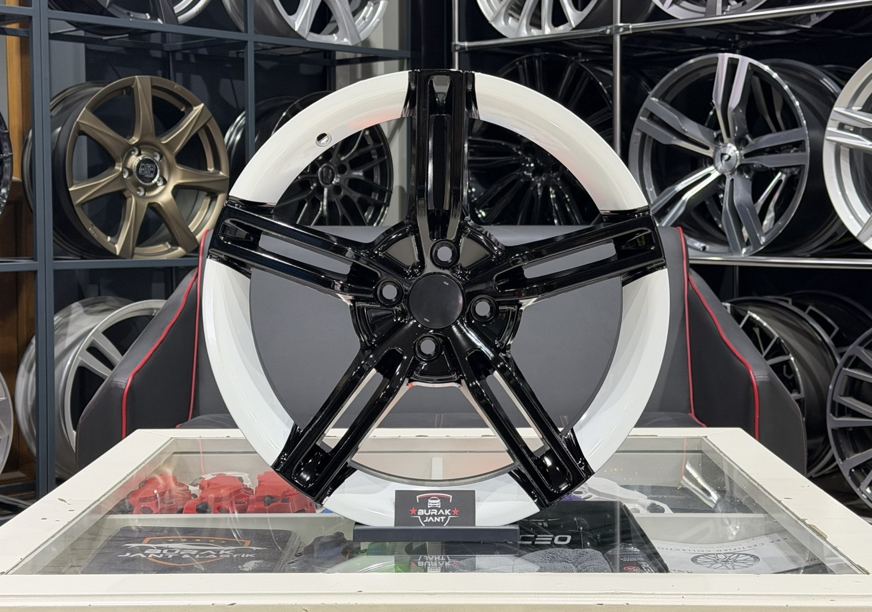 17 İNÇ 4X100 RENAULT DACIA HONDA TOYOTA UYUMLU PORSCHE TAYCAN JANT MODELİ (4ADET)