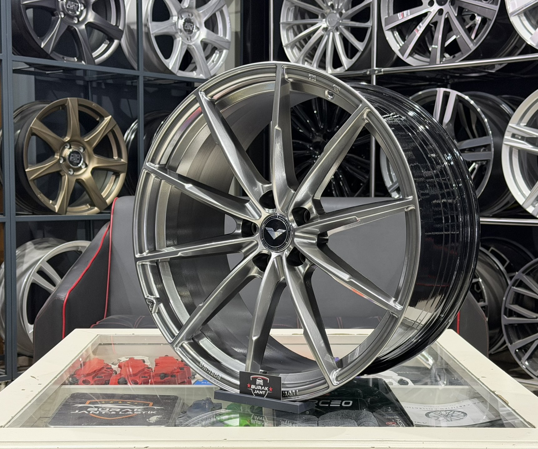 18 İNÇ 5X112 VORSTEİNER FF109 HYPER BLACK ÖN ARKA JANT MODELİ (4ADET) - Görsel 3
