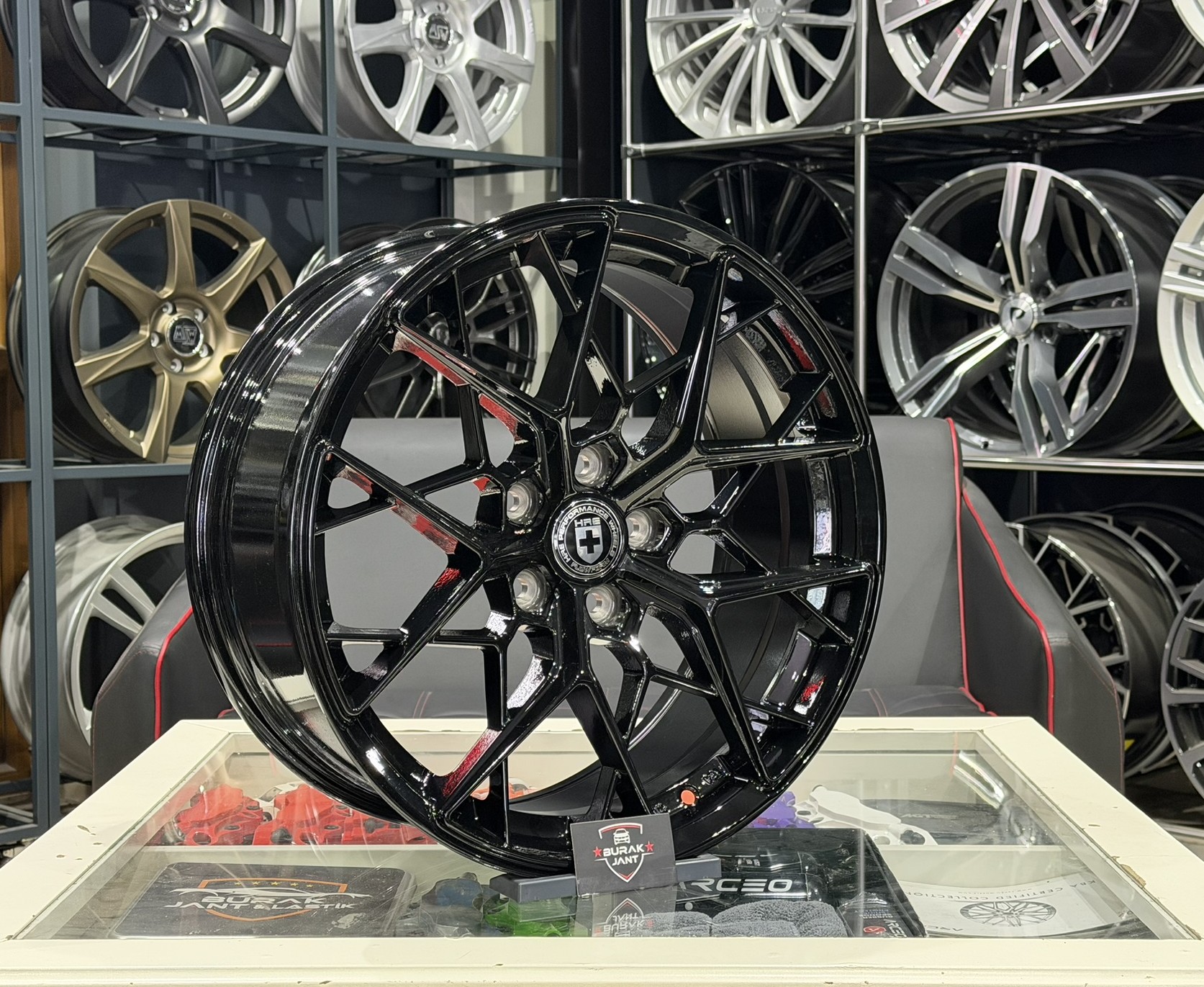 18 İNÇ 5X112 HRE PERFORMANCE FF10 PİANO BLACK JANT MODELİ (4ADET) - Görsel 2