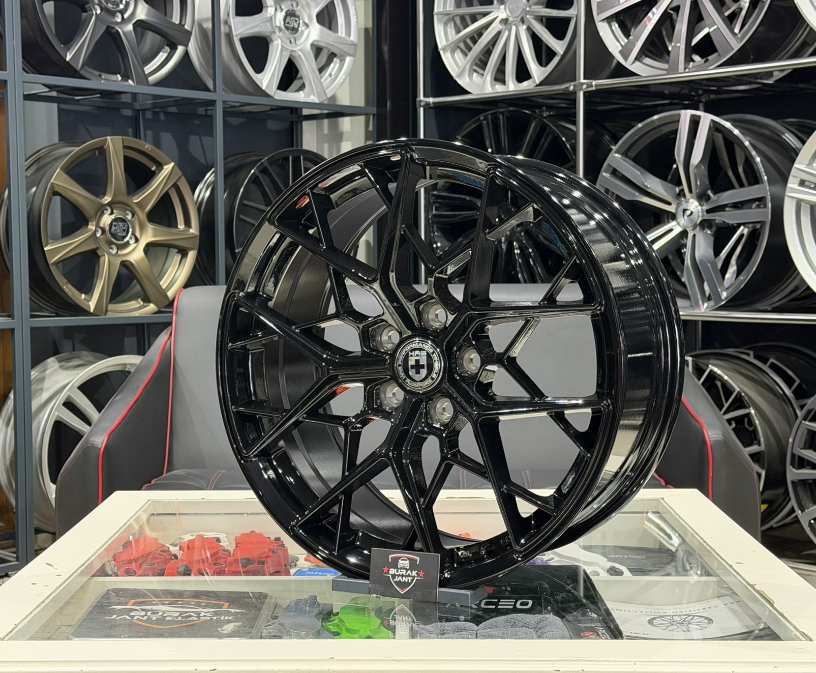 18 İNÇ 5X112 HRE PERFORMANCE FF10 PİANO BLACK JANT MODELİ (4ADET) - Görsel 3