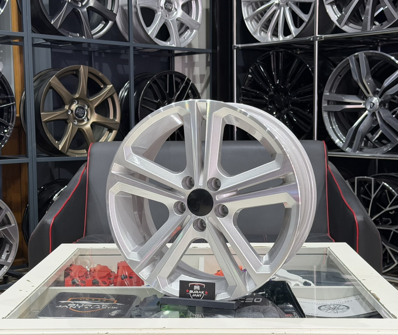 16 İNÇ 5X100 POLO İBİZA SCALA EGEA UYUMLU MALLORY SİLVER DİAMOND JANT MODELİ (4ADET) - Görsel 3