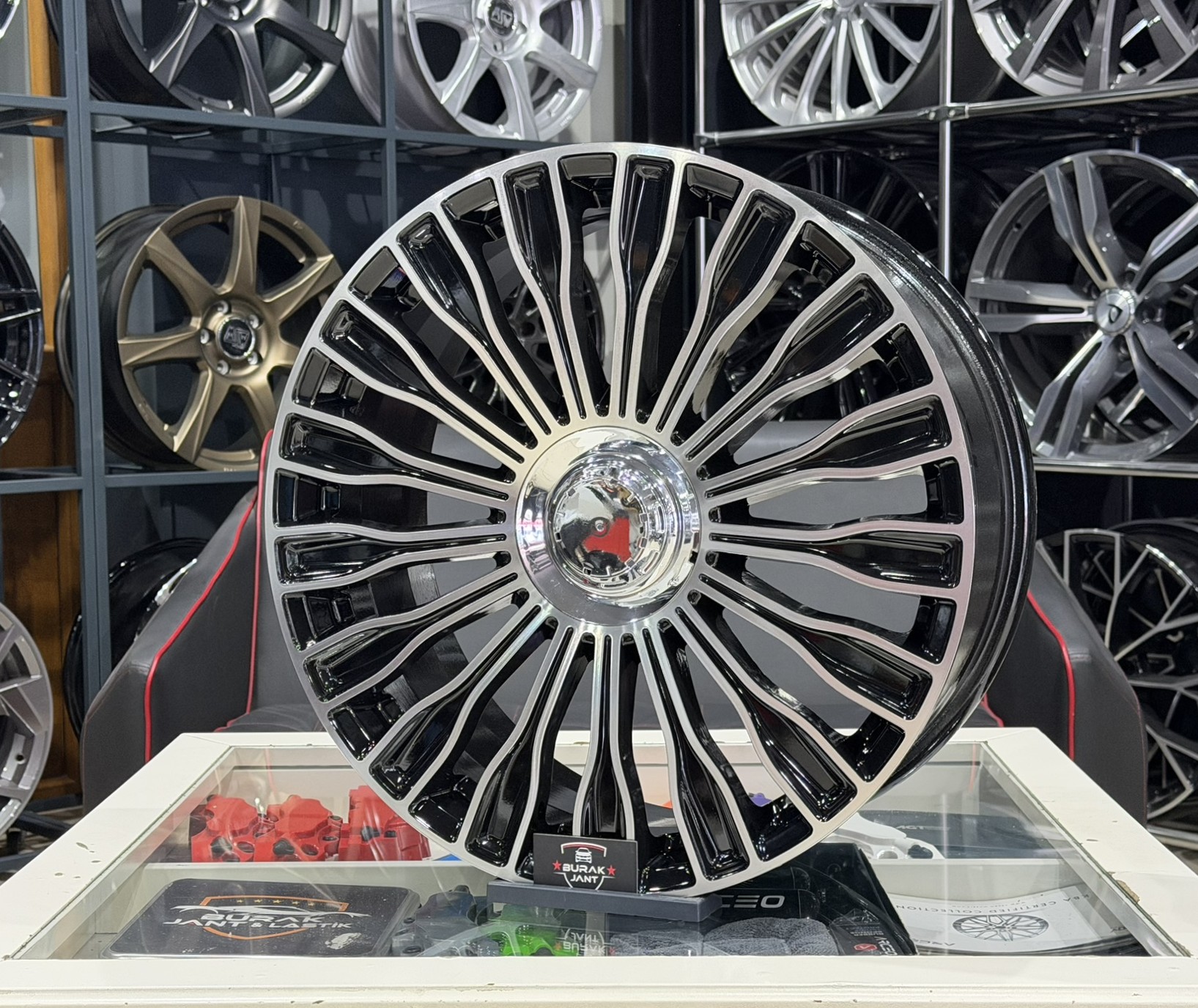 17 İNÇ 5X112 MERCEDES UYUMLU MAYBACH JANT MODELİ (4ADET) - Görsel 3