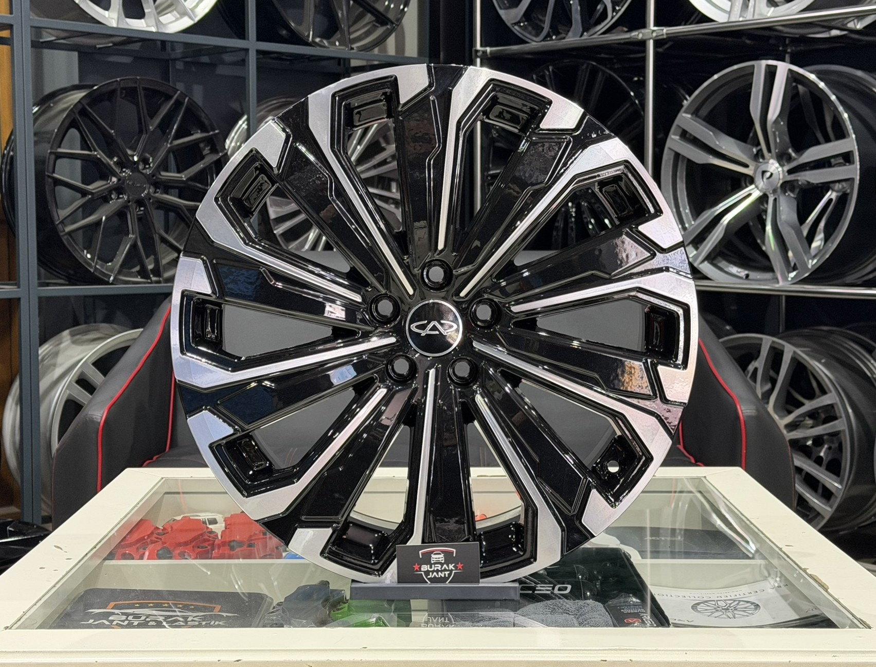 18 İNÇ 5X108 CHERY OMODA VE TİGGO SERİSİ BLACK DİAMOND JANT MODELİ (4ADET)