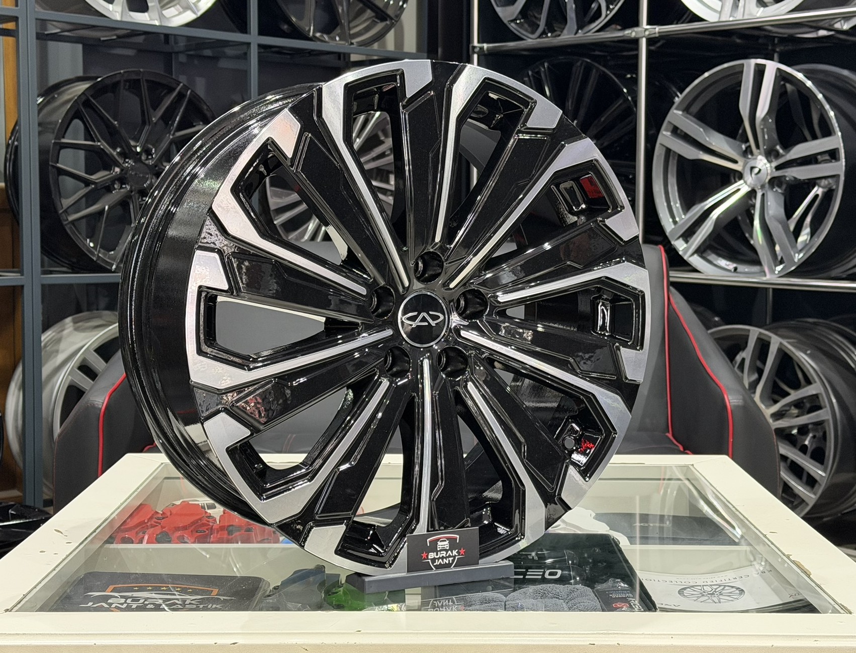 18 İNÇ 5X108 CHERY OMODA VE TİGGO SERİSİ BLACK DİAMOND JANT MODELİ (4ADET) - Görsel 2