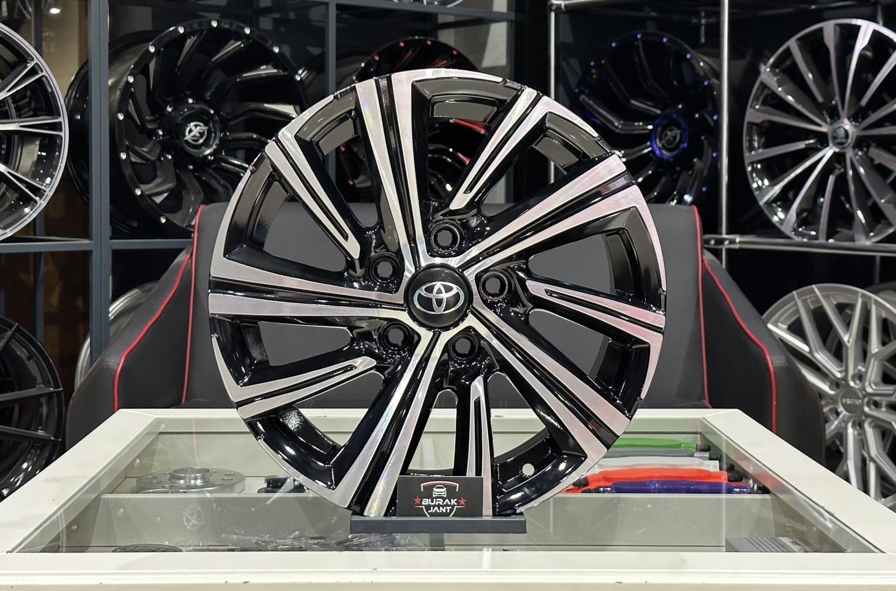15 İNÇ 5X114.3 TOYOTA COROLLA JANT MODELİ (4ADET)