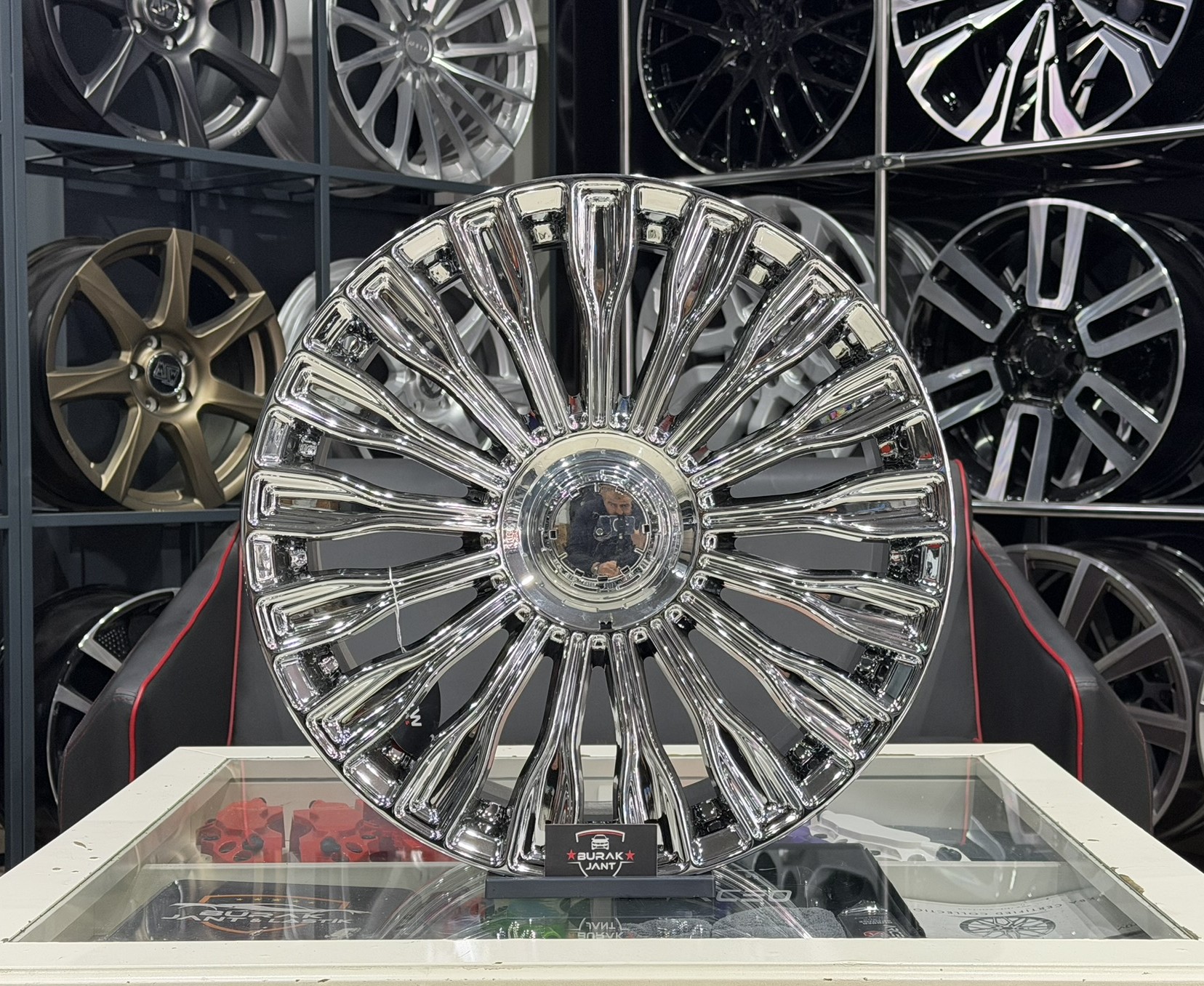 18 İNÇ 5X112 MERCEDES ÖN/ARKA MAYBACH CHROME JANT MODELİ (4ADET)