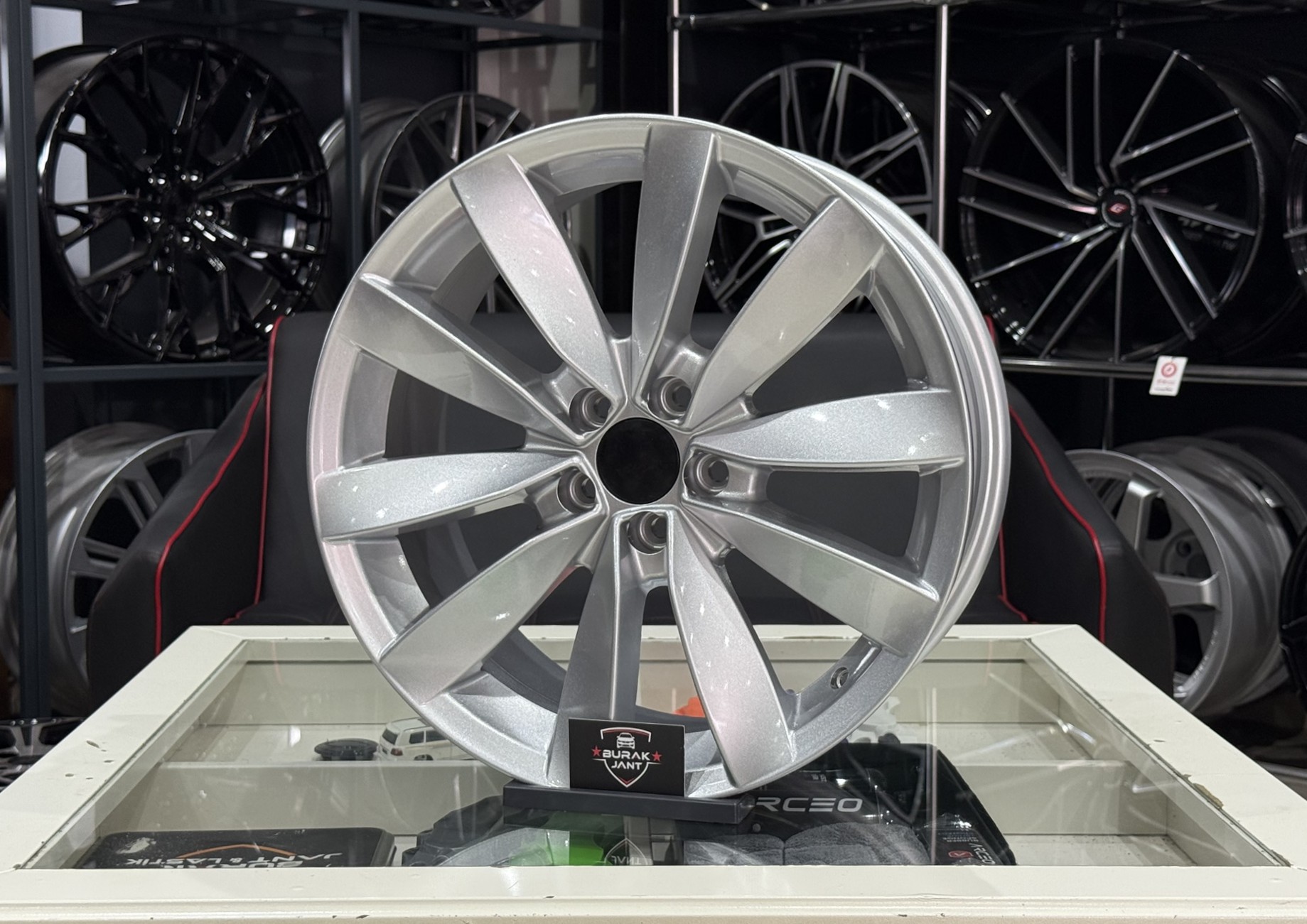 16 İNÇ 5X100 VOLKSWAGEN POLO İBİZA RAPİD EGEA SİLVER LUGANO JANT MODELİ (4ADET) - Görsel 3
