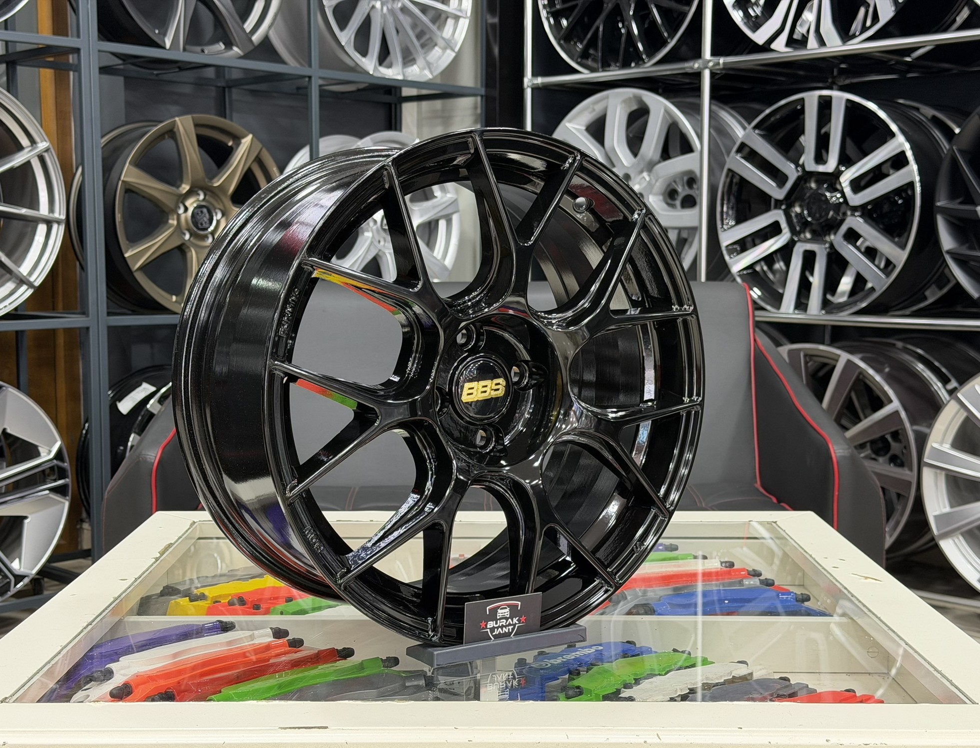 17 İNÇ 4X100 BBS RE-V7 PİANO BLACK JANT MODELİ (4ADET) - Görsel 2