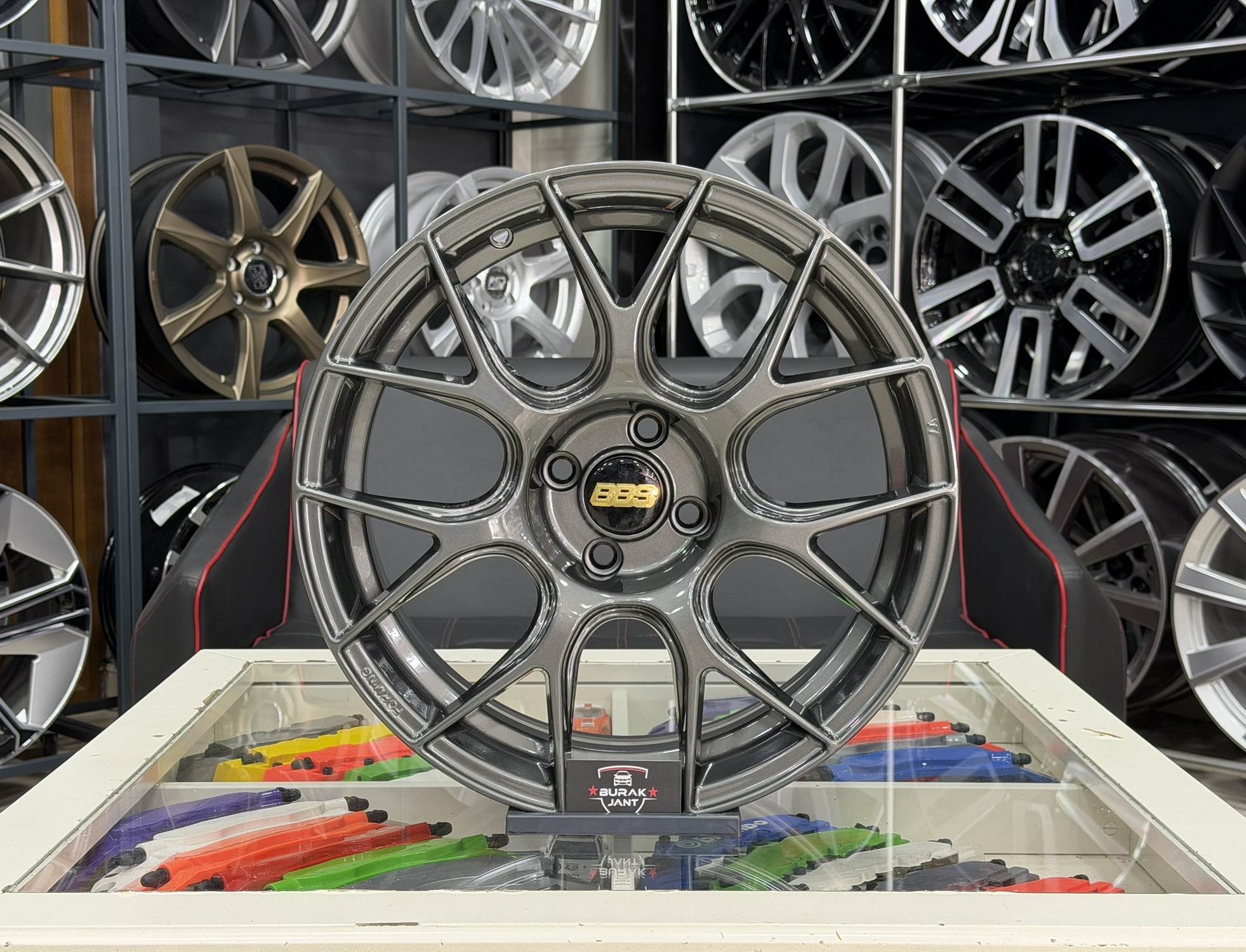 17 İNÇ 4X108 BBS RE-V7 GUNMETAL JANT MODELİ (4ADET)